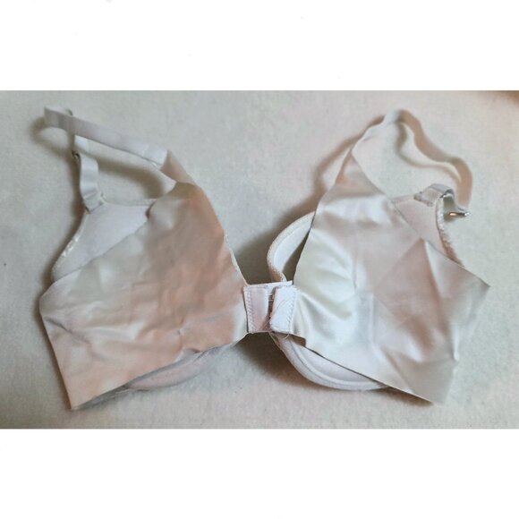 34C Bra Secret Treasures ST382 Womens White Underwire Pushup Satin Back - Picture 3 of 3